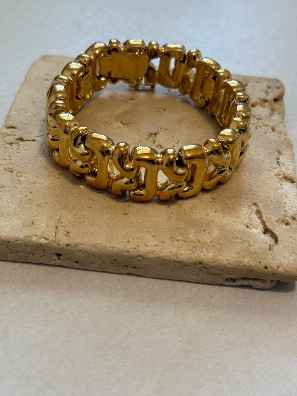 Gold Link Bracelet - Women's Fashion Jewelry